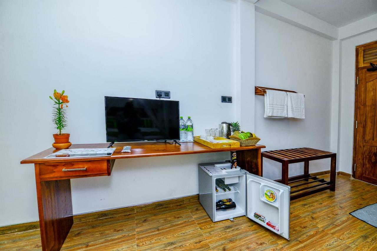 Third Eye Ella Hotel Luaran gambar