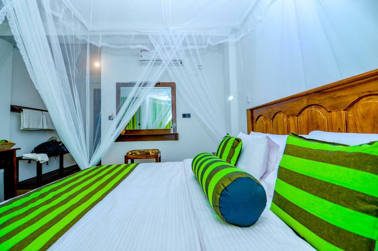 Third Eye Ella Hotel Luaran gambar